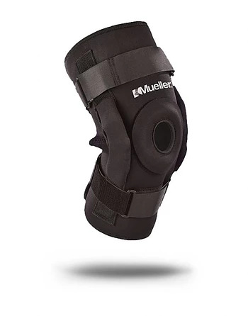 black supportive knee brace